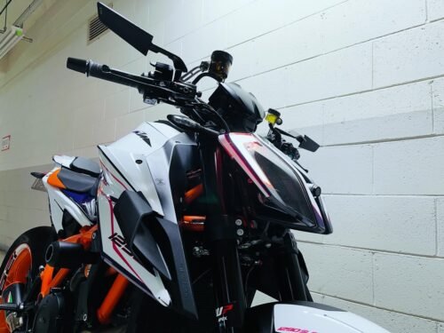 Winglets for KTM Superduke 1290R MY 20 - Black Matte photo review