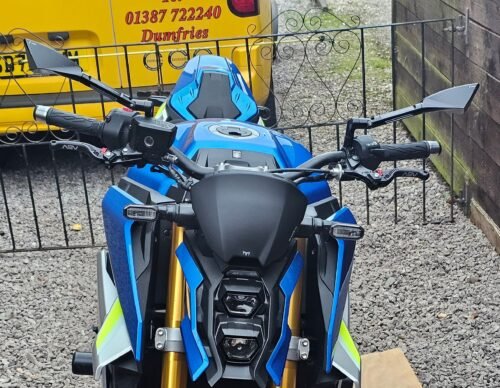 Flyscreen for SUZUKI GSX-S 950/1000 - Black Matte photo review