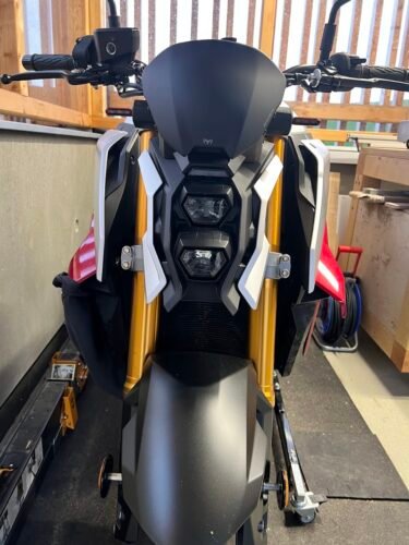 Flyscreen for SUZUKI GSX-S 950/1000 - Black Matte photo review