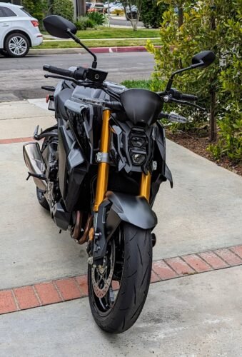 Flyscreen for SUZUKI GSX-S 950/1000 - Black Matte photo review