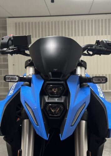 Flyscreen for SUZUKI GSX-8S photo review