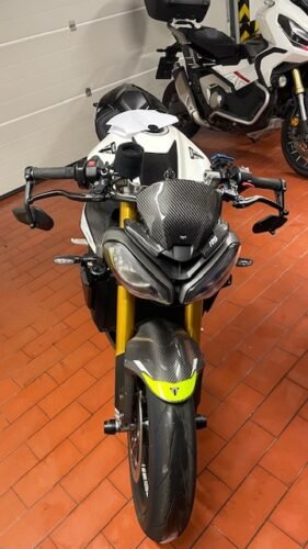 FlyScreen for Triumph Street Triple 765 RS/R - Carbon Fiber photo review