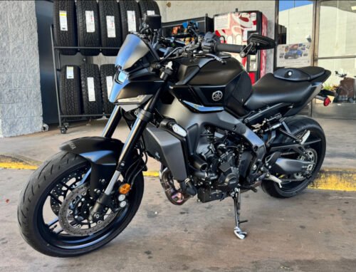 Click to view full screen Flyscreen for YAMAHA MT-09 MY 21 photo review