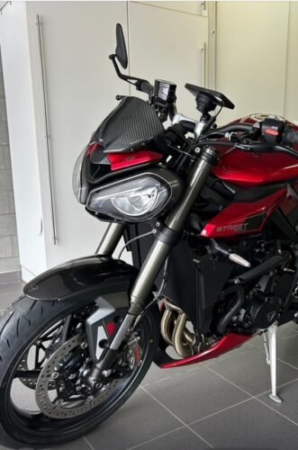 Click to view full screen FlyScreen for Triumph Street Triple 765 RS/R - Carbon Fiber photo review